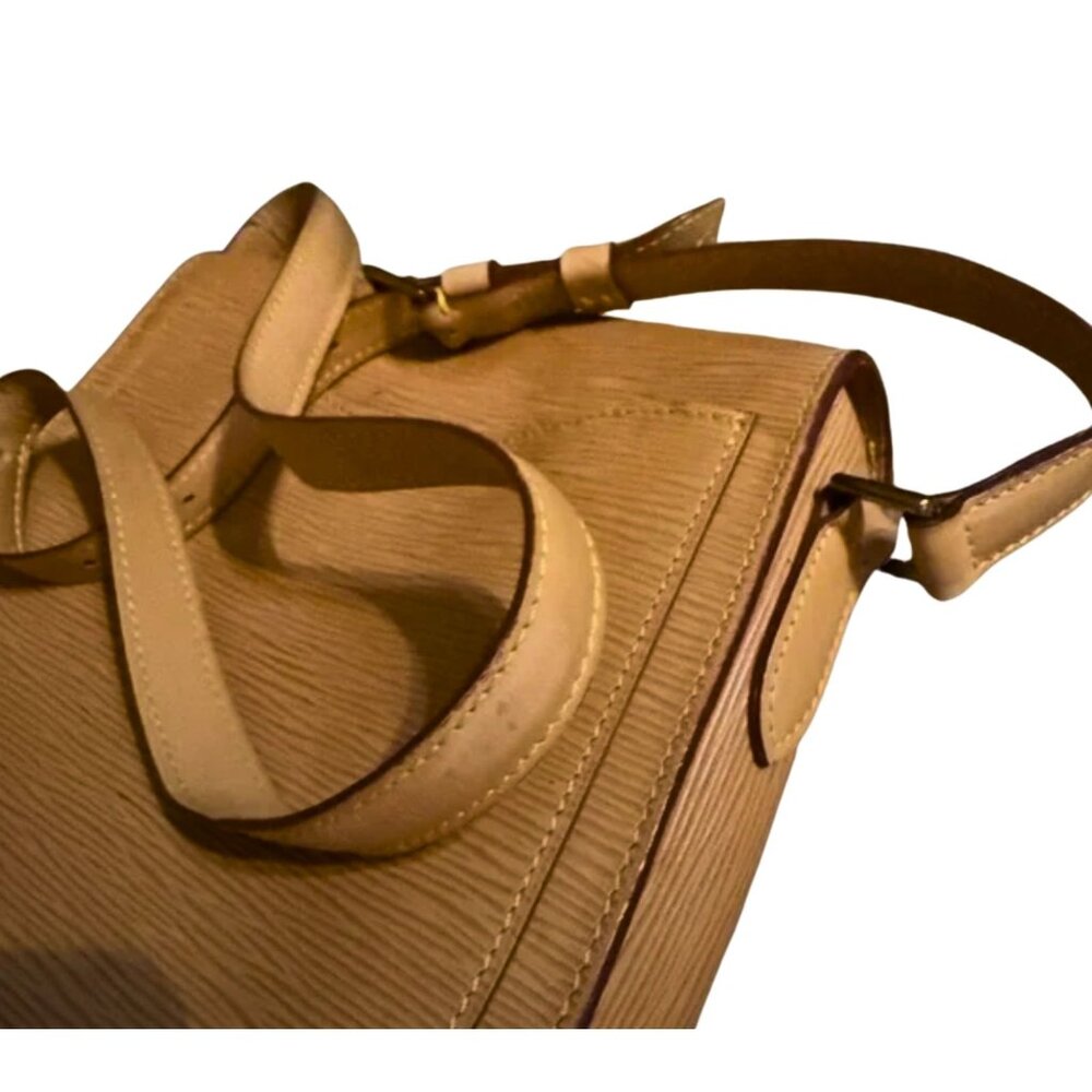 Louis Vuitton Saint Cloud GM Epi Kenyan Fawn Crossbody Saddle Bag LV - Picture 9 of 16